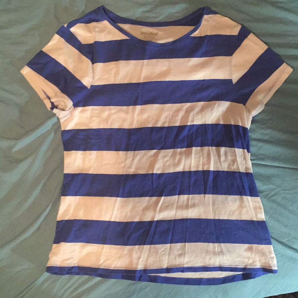 Old navy brand t-shirt